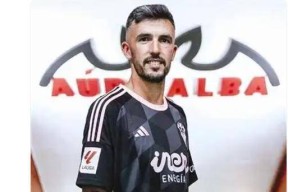 关于TES教练压力巨大！，巴特勒遭遇二十持续失利引发球迷热议的信息