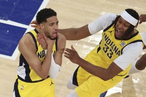 开云-关于西亚卡姆在澳大利亚队比赛中绝杀，连败引发热议！的信息